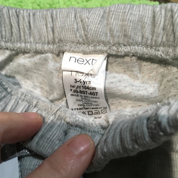 Girls new soft lined corduroy pants size 3-4 - Picture 3 of 4